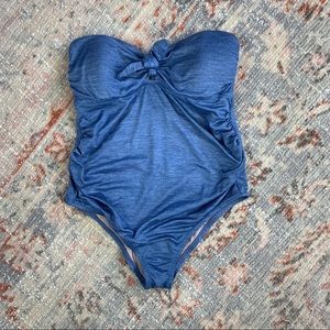 *SOLD* A pea in the pod maternity blue swimsuit XS